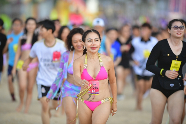 Bikini Run Phan Thiet 2024 - giải chạy “nóng bỏng” nhất mùa hè tại NovaWorld Phan Thiet- Ảnh 5.