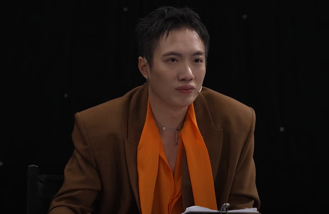 Hương Giang công khai tình tứ, kè kè bên người yêu ngay trên sóng- Ảnh 11. Hương Giang công khai tình tứ, kè kè bên người yêu ngay trên sóng- Ảnh 11.