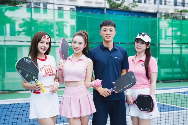 Lên sân Pickleball gặp "hot girl mặc đẹp sống ảo": Làm màu vài buổi đã giảm vèo 2kg- Ảnh 2.