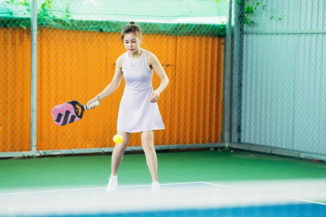 Chơi pickleball 4 ngày xuyên lễ, hội “chị đẹp” tuyên bố 1 điều bất ngờ về lời đồn lên sân giữ chồng- Ảnh 4.