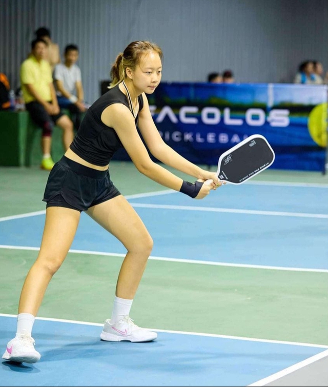 VĐV pickleball trẻ nhất Việt Nam ngược dòng không tưởng trước tay vợt Top 10 thế giới, bỏ túi tổng cộng 4 HCV- Ảnh 1.