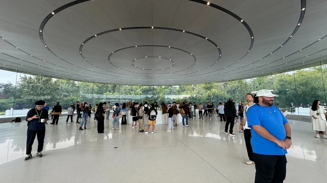Sự kiện Apple: iPhone 16 Pro có màu Titan Sa mạc mới tuyệt đẹp, Apple Watch nhiều nâng cấp!- Ảnh 37.