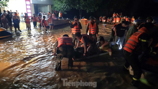 Cập nhật lũ lụt kinh hoàng miền Bắc: 98 người chết và mất tích; Cảnh báo lũ đặc biệt lớn trên sông Thao- Ảnh 7.