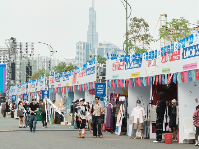 Ăn chơi đ&uacute;ng điệu cuối năm: D&acirc;n t&igrave;nh vi vu từ chợ Tết đến c&aacute;c g&oacute;c ẩm thực tại lễ hội đang hot nhất TP.HCM- Ảnh 1.