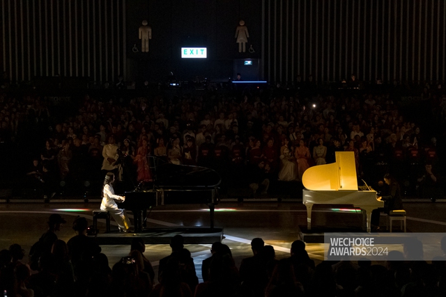 Gala vinh danh và trao giải WeChoice Awards 2024: Một đêm thật đẹp của niềm cảm hứng “Việt Nam tôi đó”!- Ảnh 45.