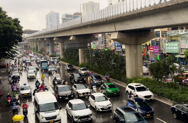 Cảnh tượng ở Hà Nội sáng 14/10- Ảnh 11.