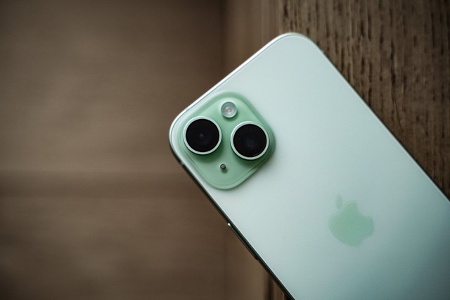 iPhone 15 lại tăng giá- Ảnh 1.