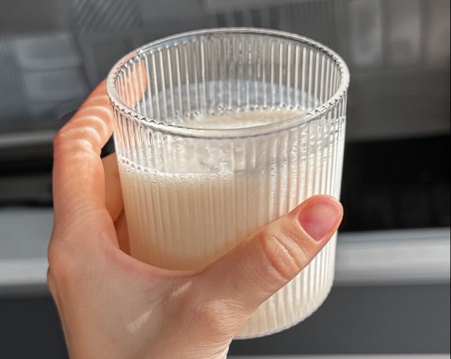 Tiết lộ 6 loại đồ uống tốt nhất cho hệ miễn dịch trong mắt chuyên gia: Rẻ nhất lại đứng đầu!- Ảnh 2.