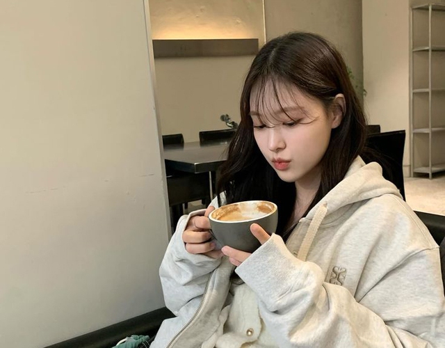 Ngày càng nhiều người tử vong vì bệnh gan, bác sĩ vạch trần 4 thói quen "phá gan" vào mùa lạnh ai cũng từng làm trong đời- Ảnh 3. Ngày càng nhiều người tử vong vì bệnh gan, bác sĩ vạch trần 4 thói quen "phá gan" vào mùa lạnh ai cũng từng làm trong đời- Ảnh 3.