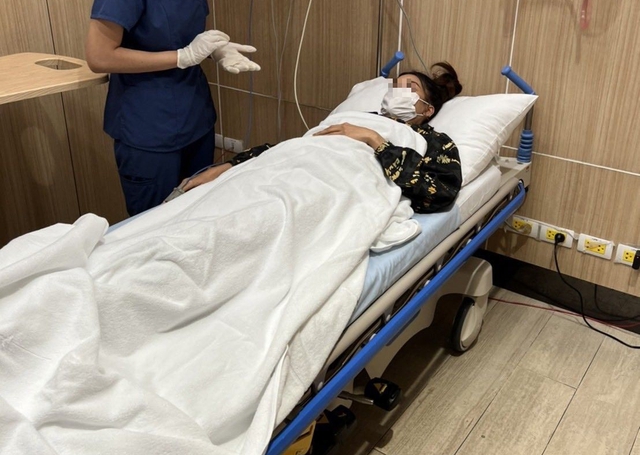 Đau họng quá số ngày này phải ĐI KHÁM NGAY! Tưởng bệnh vặt nhưng dễ ung thư mà không biết- Ảnh 2.