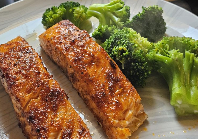 Đừng chỉ biết uống nhiều nước, chăm ăn 6 thực phẩm "siêu dưỡng da" mùa lạnh: Làm ẩm và trắng da, chống lão hóa- Ảnh 3. Đừng chỉ biết uống nhiều nước, chăm ăn 6 thực phẩm "siêu dưỡng da" mùa lạnh: Làm ẩm và trắng da, chống lão hóa- Ảnh 3.