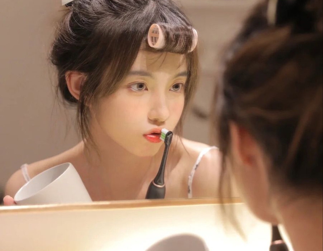 5 bất thường khi đánh răng tưởng chẳng đáng lo nhưng rất có thể do ung thư đang "lớn nhanh như thổi"- Ảnh 1.