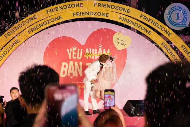 Vbiz có cặp đôi mới nghi 