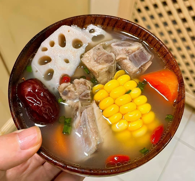 4 loại rau củ mùa lạnh cực ít thuốc trừ sâu nhưng cực giàu dinh dưỡng, "báu vật" sức khỏe: Chợ Việt bán la liệt- Ảnh 3.