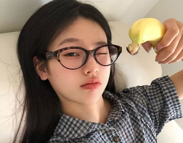 Bất ngờ với 5 thứ ăn vào là "hạ hỏa" cơn tức giận, cải thiện tâm trạng cho chị em: Rất quen ngoài chợ- Ảnh 1.