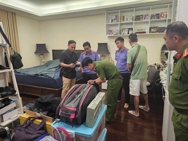 1 tháng, 4 vụ án, 98 sổ đỏ, 2 két sắt và hàng loạt con số chấn động- Ảnh 11.