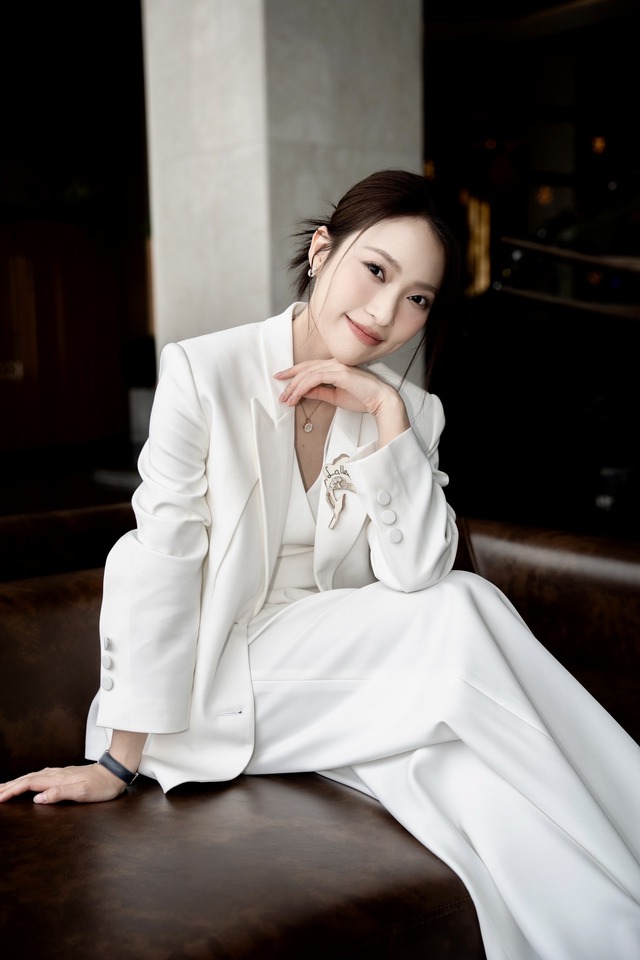 Khánh Vy và chuyện hẹn hò: Vì sao cứ luôn dậy sóng?- Ảnh 6.