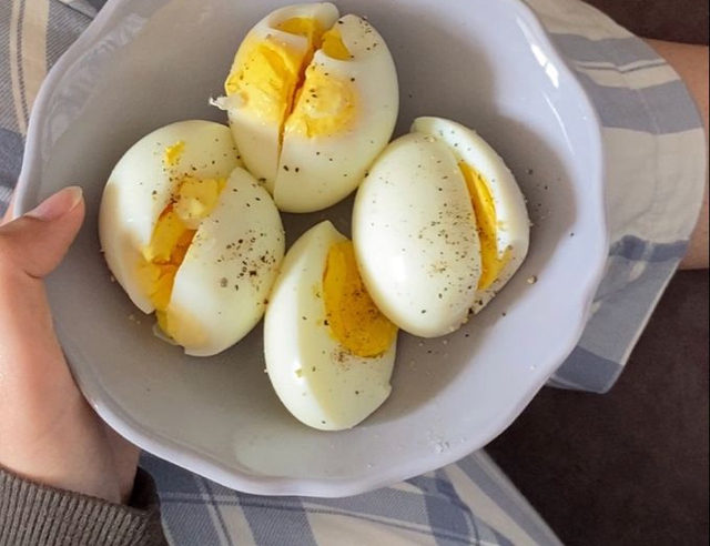 Biến bữa sáng thành "giờ vàng" nuôi dưỡng tim bằng cách ăn 6 thực phẩm này trước 9 giờ- Ảnh 3. Biến bữa sáng thành "giờ vàng" nuôi dưỡng tim bằng cách ăn 6 thực phẩm này trước 9 giờ- Ảnh 3.