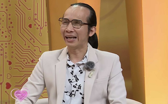 Cô gái xinh xắn lấy chồng khiếm thị hơn 18 tuổi, tiết lộ bất ngờ về cuộc nói chuyện với vợ cũ của chồng- Ảnh 7. Cô gái xinh xắn lấy chồng khiếm thị hơn 18 tuổi, tiết lộ bất ngờ về cuộc nói chuyện với vợ cũ của chồng- Ảnh 7.