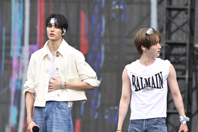 Bi Rain g&acirc;y cho&aacute;ng to&agrave;n tập với cơ bụng 6 m&uacute;i cực phẩm, HIEUTHUHAI c&ugrave;ng d&agrave;n sao "quẩy" tưng bừng đại tiệc WATERBOMB 2025 D-1- Ảnh 30.