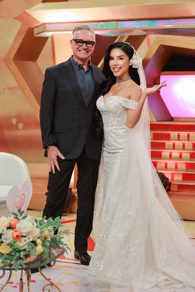 Rể Tây lớn tuổi hơn mẹ vợ Việt, kể chuyện “dở khóc dở cười” khi sống cùng nhà- Ảnh 3. Rể Tây lớn tuổi hơn mẹ vợ Việt, kể chuyện “dở khóc dở cười” khi sống cùng nhà- Ảnh 3.