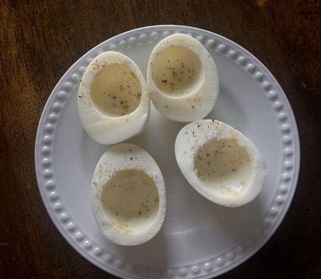 Ban đêm quá đói để ngủ nhưng ăn lại sợ tăng cân? Tiết lộ 6 món ăn vặt "cứu tinh" cho chị em, ít hại giấc ngủ- Ảnh 2. Ban đêm quá đói để ngủ nhưng ăn lại sợ tăng cân? Tiết lộ 6 món ăn vặt "cứu tinh" cho chị em, ít hại giấc ngủ- Ảnh 2.