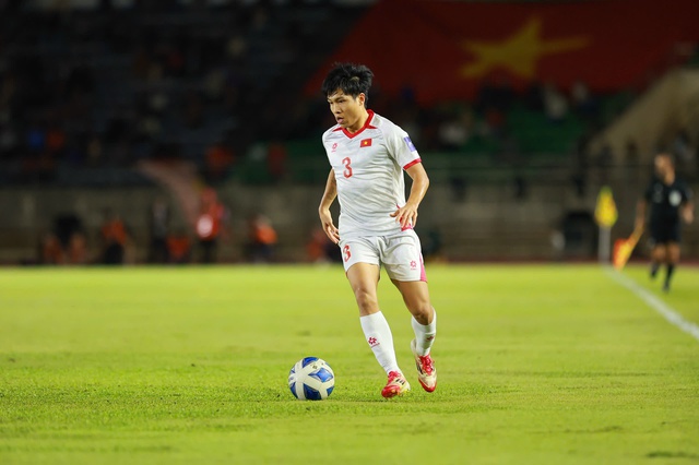Xu&acirc;n Son lập c&ocirc;ng ng&agrave;y t&aacute;i xuất nhưng ĐT Việt Nam chỉ thắng nhẹ L&agrave;o- Ảnh 6.