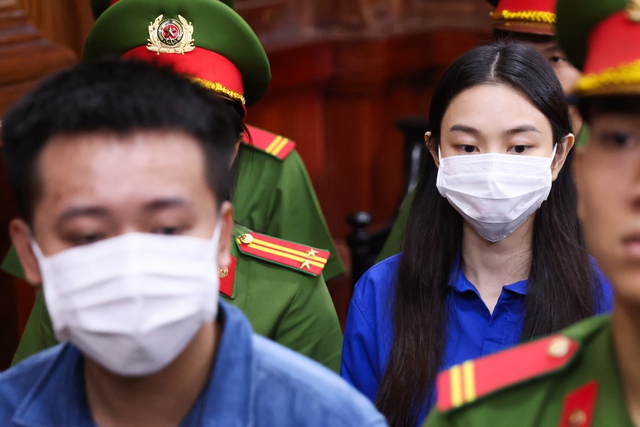 Lời khai đầu tiên của Thuỳ Tiên trước toà: Không nhận Hoa hậu, chỉ nói nghề nghiệp là người mẫu- Ảnh 5.