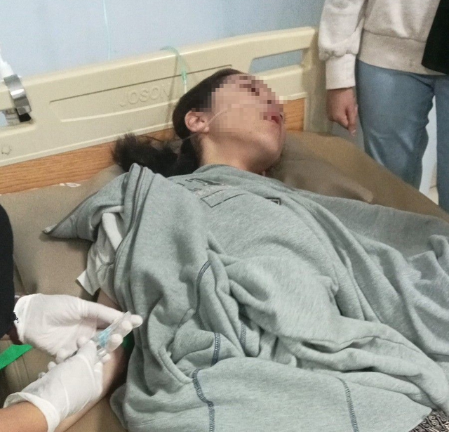 Người phụ nữ qua đời vì ung thư dạ dày, bác sĩ điều trị than thở: 3 thói xấu trước khi ngủ đã hại bà, nhắc không chịu bỏ!- Ảnh 1. Người phụ nữ qua đời vì ung thư dạ dày, bác sĩ điều trị than thở: 3 thói xấu trước khi ngủ đã hại bà, nhắc không chịu bỏ!- Ảnh 1.