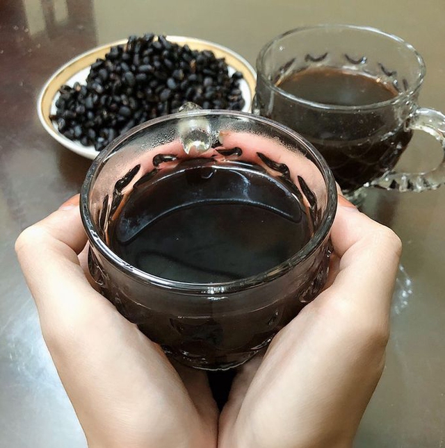 Chăm uống 4 loại nước này mỗi sáng giúp chị em "quét rác" trong tử cung, nuôi dưỡng dạ dày, dưỡng da sáng khỏe- Ảnh 3.