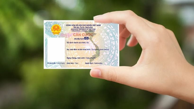 Công an Hà Nội vừa phát thông báo về sổ hộ khẩu, thẻ Căn cước, CMND, người dân cập nhật ngay- Ảnh 1. Công an Hà Nội vừa phát thông báo về sổ hộ khẩu, thẻ Căn cước, CMND, người dân cập nhật ngay- Ảnh 1.