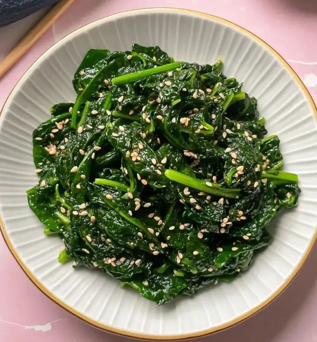 Mách chị em 6 thực phẩm siêu bổ máu, ăn đúng cách sẽ đẹp ngoài - khỏe trong, khuôn mặt trẻ ra trông thấy- Ảnh 4.