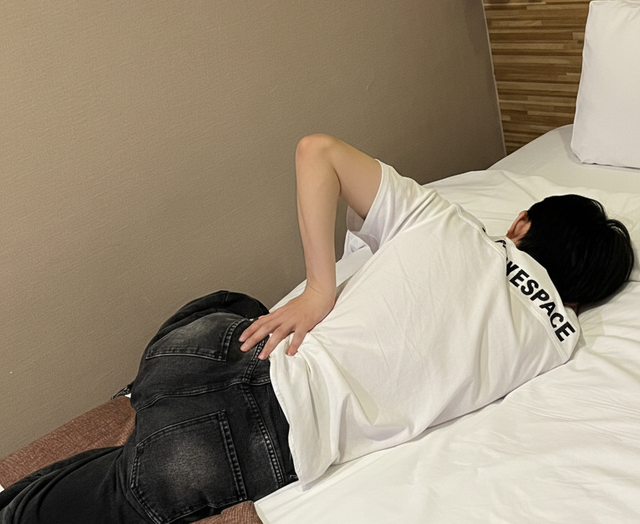 Tại sao ung thư phổi thường phát hiện ở giai đoạn muộn? Đã có quá nhiều người bỏ lỡ "1 nhiều, 3 đau" cảnh báo sớm này!- Ảnh 2.