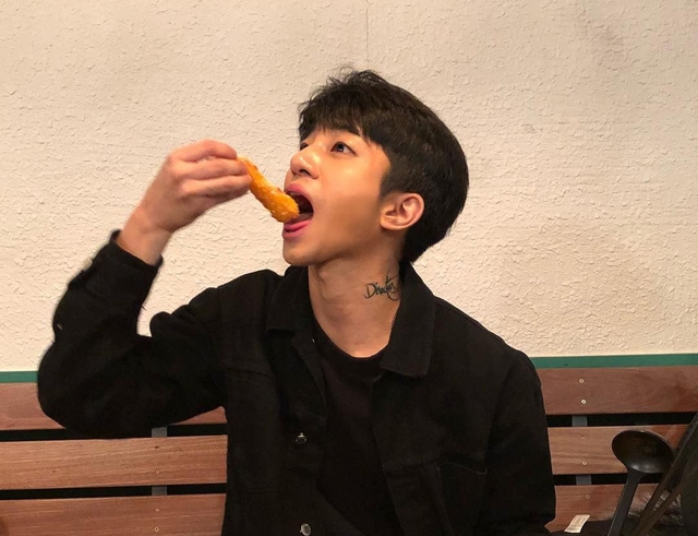 4 món ăn sáng "mê như điếu đổ" cũng phải dừng ngay: Phá thận cực nhanh dù chăm uống nước, không nhịn tiểu- Ảnh 2.