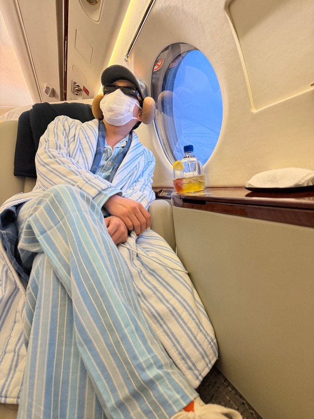 Cận cảnh chuyên cơ đưa G-Dragon sang Việt Nam: Sang trọng "đậm mùi tiền", được các tỷ phú và sao hạng S tin dùng!- Ảnh 6. Cận cảnh chuyên cơ đưa G-Dragon sang Việt Nam: Sang trọng "đậm mùi tiền", được các tỷ phú và sao hạng S tin dùng!- Ảnh 6.