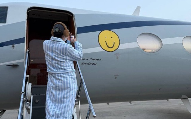 Cận cảnh chuyên cơ đưa G-Dragon sang Việt Nam: Sang trọng "đậm mùi tiền", được các tỷ phú và sao hạng S tin dùng!- Ảnh 5. Cận cảnh chuyên cơ đưa G-Dragon sang Việt Nam: Sang trọng "đậm mùi tiền", được các tỷ phú và sao hạng S tin dùng!- Ảnh 5.