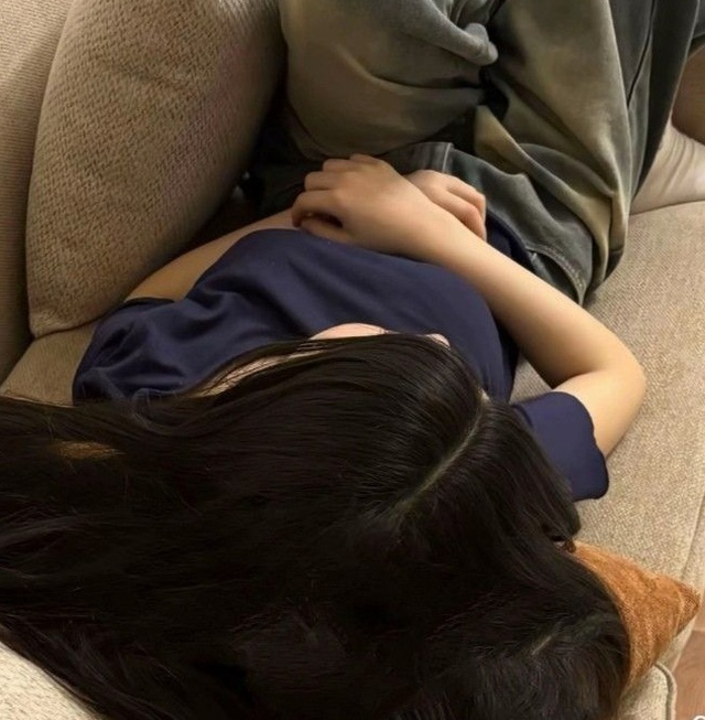 4 thay đổi ở vùng bụng chứng tỏ khối u "núp" bên trong, ai không để ý thì người đó thiệt!- Ảnh 2.