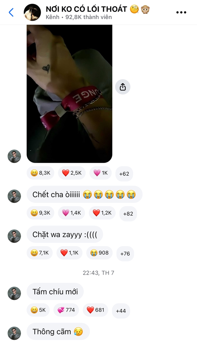 Sắp ra MV nhưng SOOBIN vẫn ham vui đi "quẩy" G-Dragon, nhưng để lộ kinh nghiệm đu concert bằng 0!- Ảnh 4. Sắp ra MV nhưng SOOBIN vẫn ham vui đi "quẩy" G-Dragon, nhưng để lộ kinh nghiệm đu concert bằng 0!- Ảnh 4.