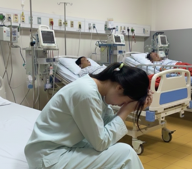 Quá chăm dưỡng da theo kiểu nhiều chị em "tung hô", người phụ nữ trẻ mắc ung thư nội mạc tử cung lúc nào không biết- Ảnh 2.