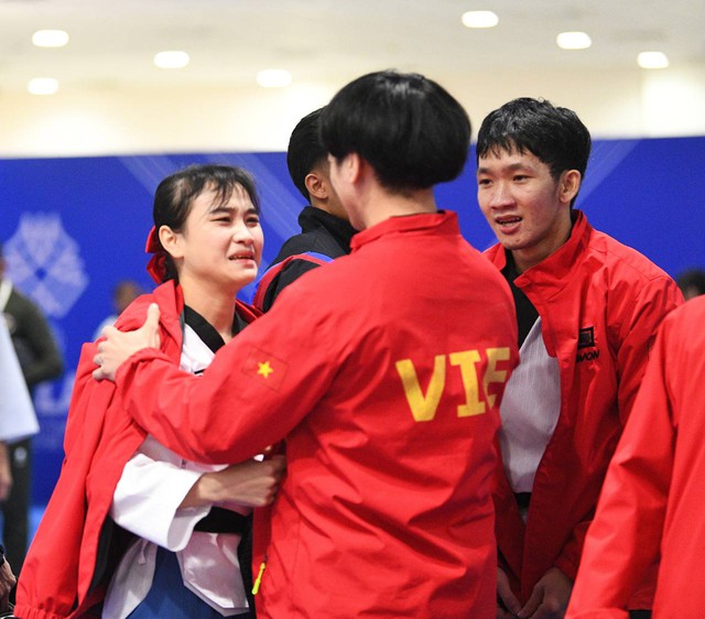 Tổng kết ng&agrave;y 10/12 SEA Games 33: Việt Nam gi&agrave;nh 4 HCV, 4 HCB, 14 HCĐ- Ảnh 13.