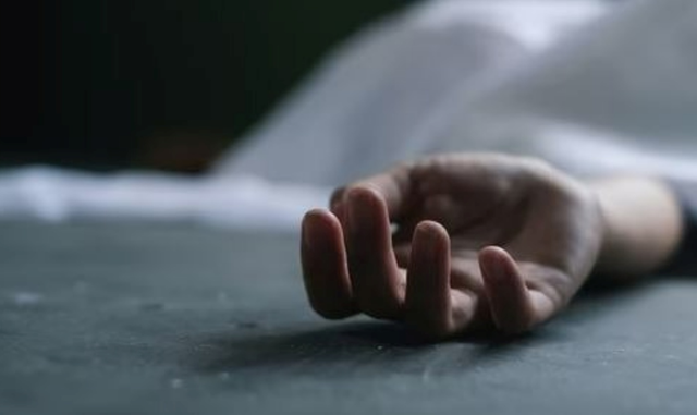 Người đàn ông 32 tuổi tử vong trong nhà ở TP.HCM: Lời nói bất nhất của người vợ- Ảnh 1. Người đàn ông 32 tuổi tử vong trong nhà ở TP.HCM: Lời nói bất nhất của người vợ- Ảnh 1.