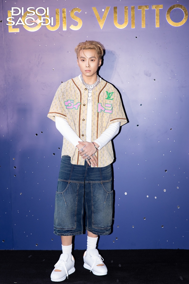 Siêu sự kiện Louis Vuitton: HIEUTHUHAI, Tóc Tiên, dàn nam thần và mỹ nhân Vbiz tề tựu trên thảm đen quyền lực- Ảnh 20. Siêu sự kiện Louis Vuitton: HIEUTHUHAI, Tóc Tiên, dàn nam thần và mỹ nhân Vbiz tề tựu trên thảm đen quyền lực- Ảnh 20.