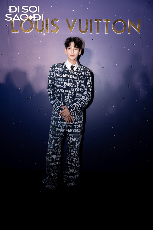 Siêu sự kiện Louis Vuitton: HIEUTHUHAI, Tóc Tiên, dàn nam thần mỹ nữ đỉnh lưu Vbiz tề tựu trên thảm đen quyền lực- Ảnh 17. Siêu sự kiện Louis Vuitton: HIEUTHUHAI, Tóc Tiên, dàn nam thần mỹ nữ đỉnh lưu Vbiz tề tựu trên thảm đen quyền lực- Ảnh 17.