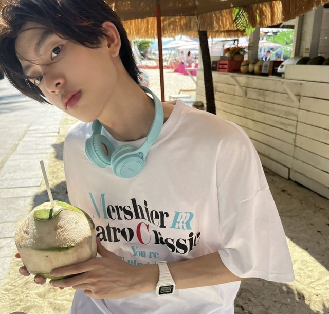 Chợ Việt có loại nước trong như nước lọc nhưng uống là “bơm” collagen vào người, dưỡng tóc, cân bằng nội tiết tố- Ảnh 3. Chợ Việt có loại nước trong như nước lọc nhưng uống là “bơm” collagen vào người, dưỡng tóc, cân bằng nội tiết tố- Ảnh 3.