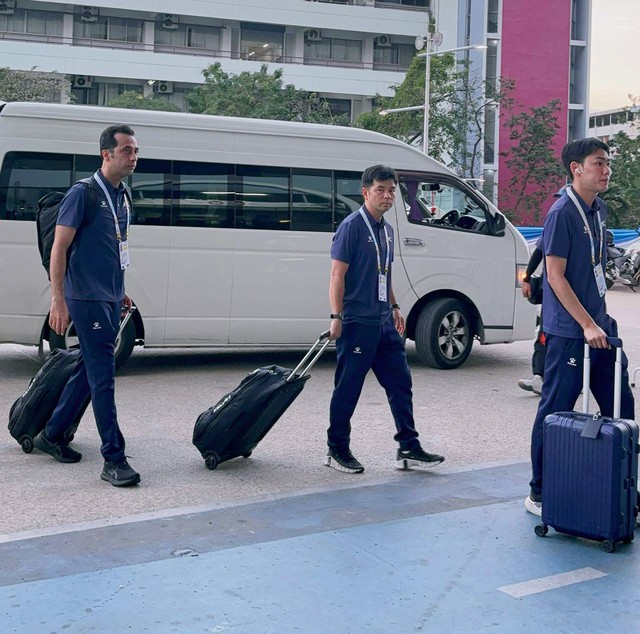 19h30 hôm nay U22 Việt Nam đấu Thái Lan tại chung kết SEA Games 33: Lộ diện trọng tài điều khiển trận đấu- Ảnh 1. 19h30 hôm nay U22 Việt Nam đấu Thái Lan tại chung kết SEA Games 33: Lộ diện trọng tài điều khiển trận đấu- Ảnh 1.