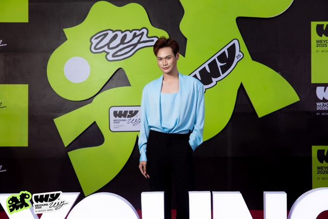 "Vũ trụ" TikToker đổ bộ thảm đỏ Gala WeYoung 2025- Ảnh 11.