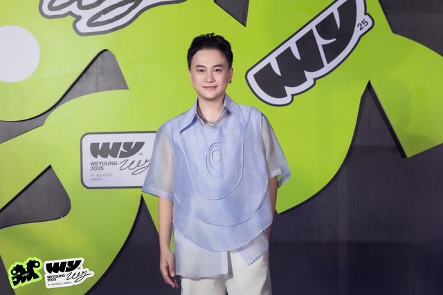 To&agrave;n cảnh Gala vinh danh v&agrave; trao giải WeYoung 2025: Trăm phần trăm trẻ!- Ảnh 52.