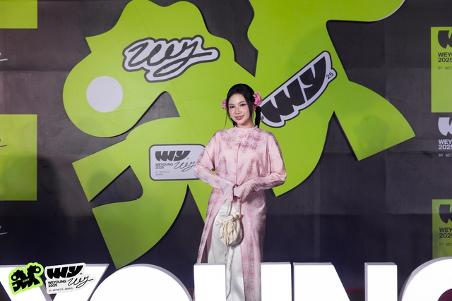 To&agrave;n cảnh Gala vinh danh v&agrave; trao giải WeYoung 2025: Trăm phần trăm trẻ!- Ảnh 55.