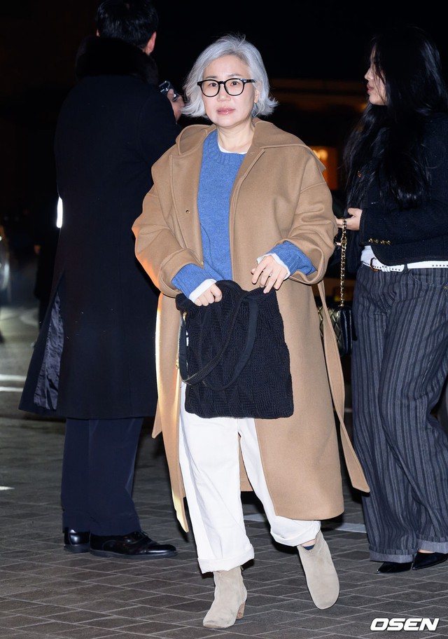 Si&ecirc;u đ&aacute;m cưới Kim Woo Bin - Shin Min Ah: D.O. (EXO) vội v&agrave;ng từ MMA chạy đến, V (BTS) - Lee Kwang Soo xuất hiện cực bảnh- Ảnh 17.