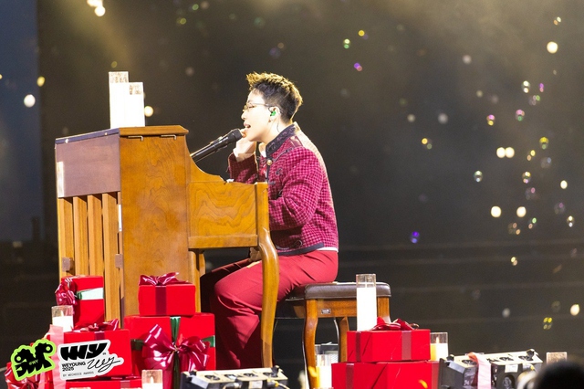 Toàn cảnh Gala vinh danh và trao giải WeYoung 2025: Trăm phần trăm trẻ!- Ảnh 1.